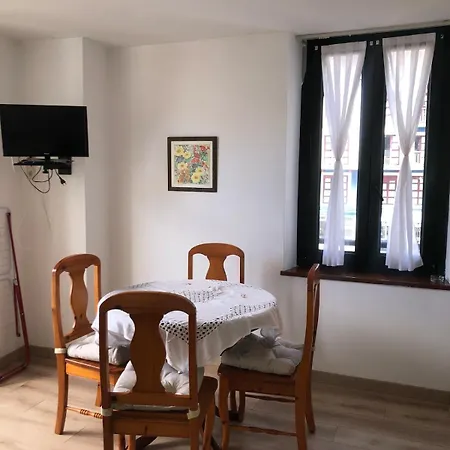En Appartement Onís